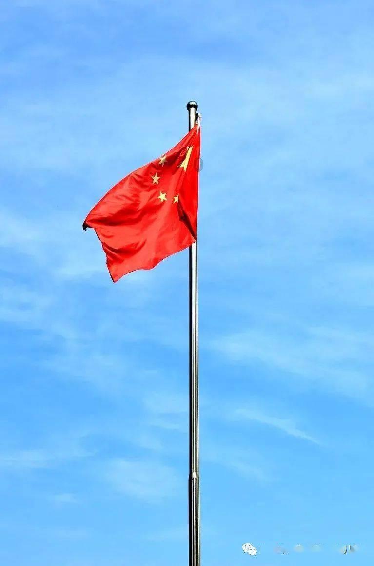 吴昕41岁生日晒照，营销少女感被吐槽